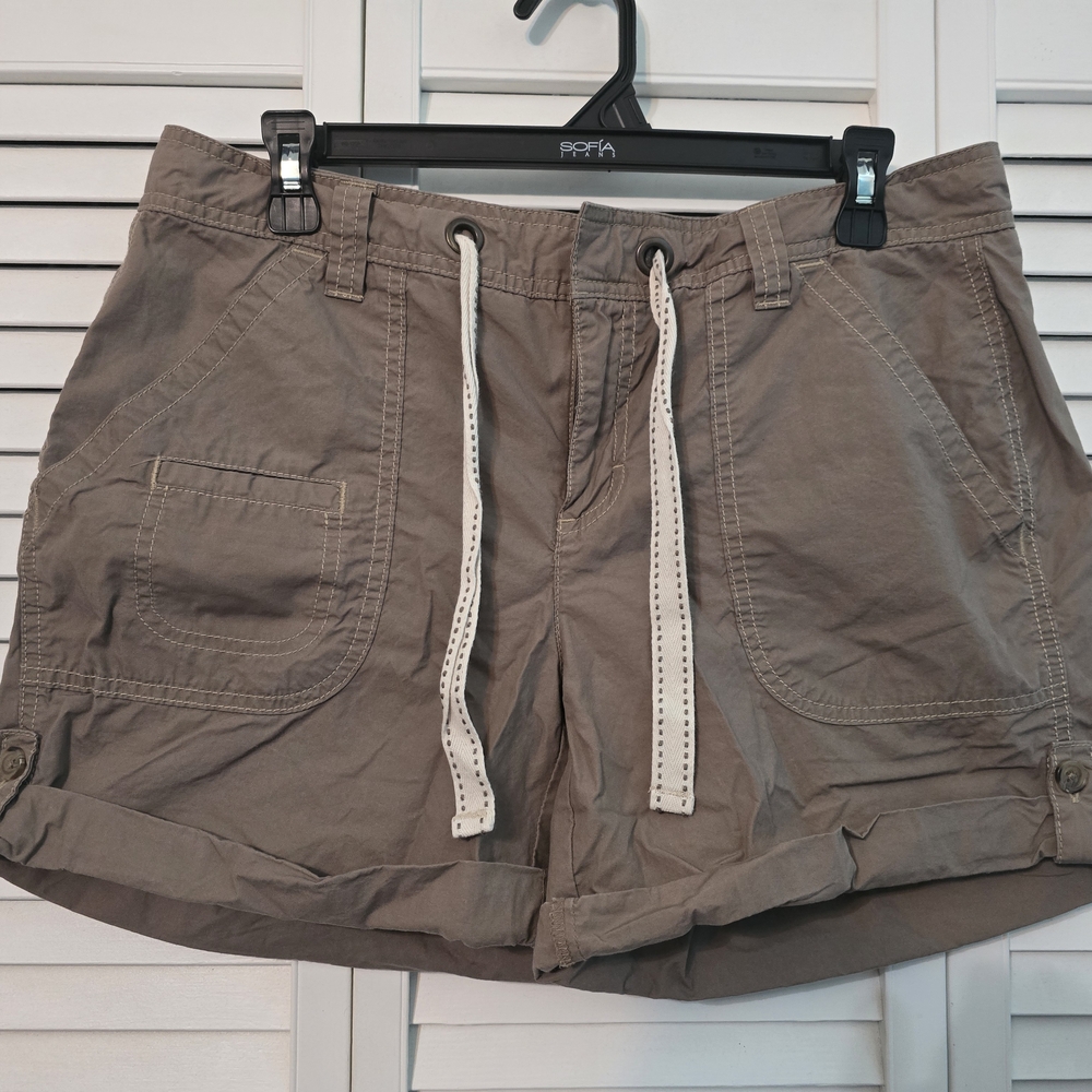 pop Women's Casual Tan Shorts